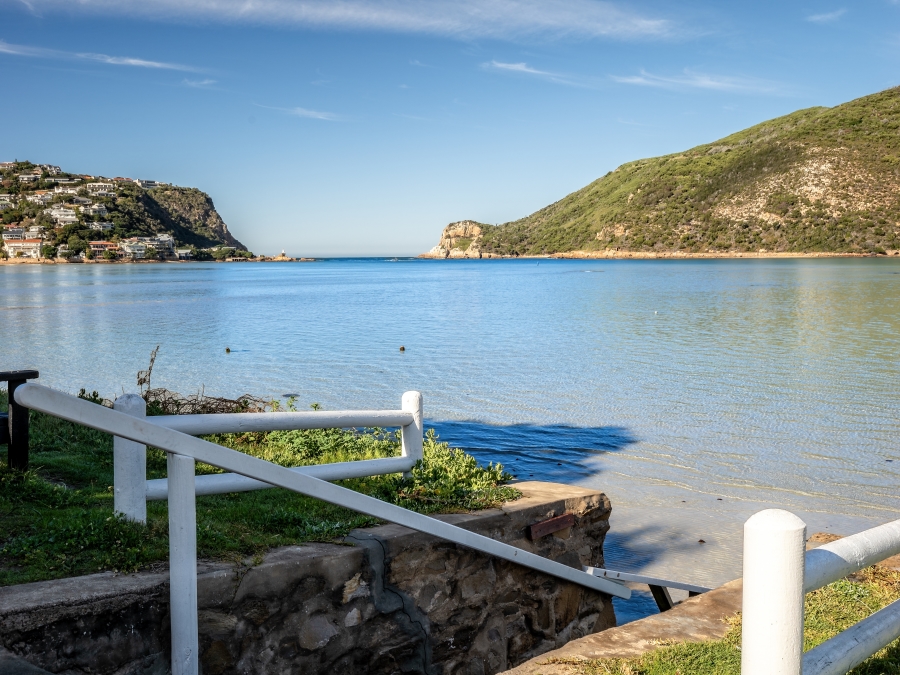 4 Bedroom Property for Sale in Leisure Isle Western Cape